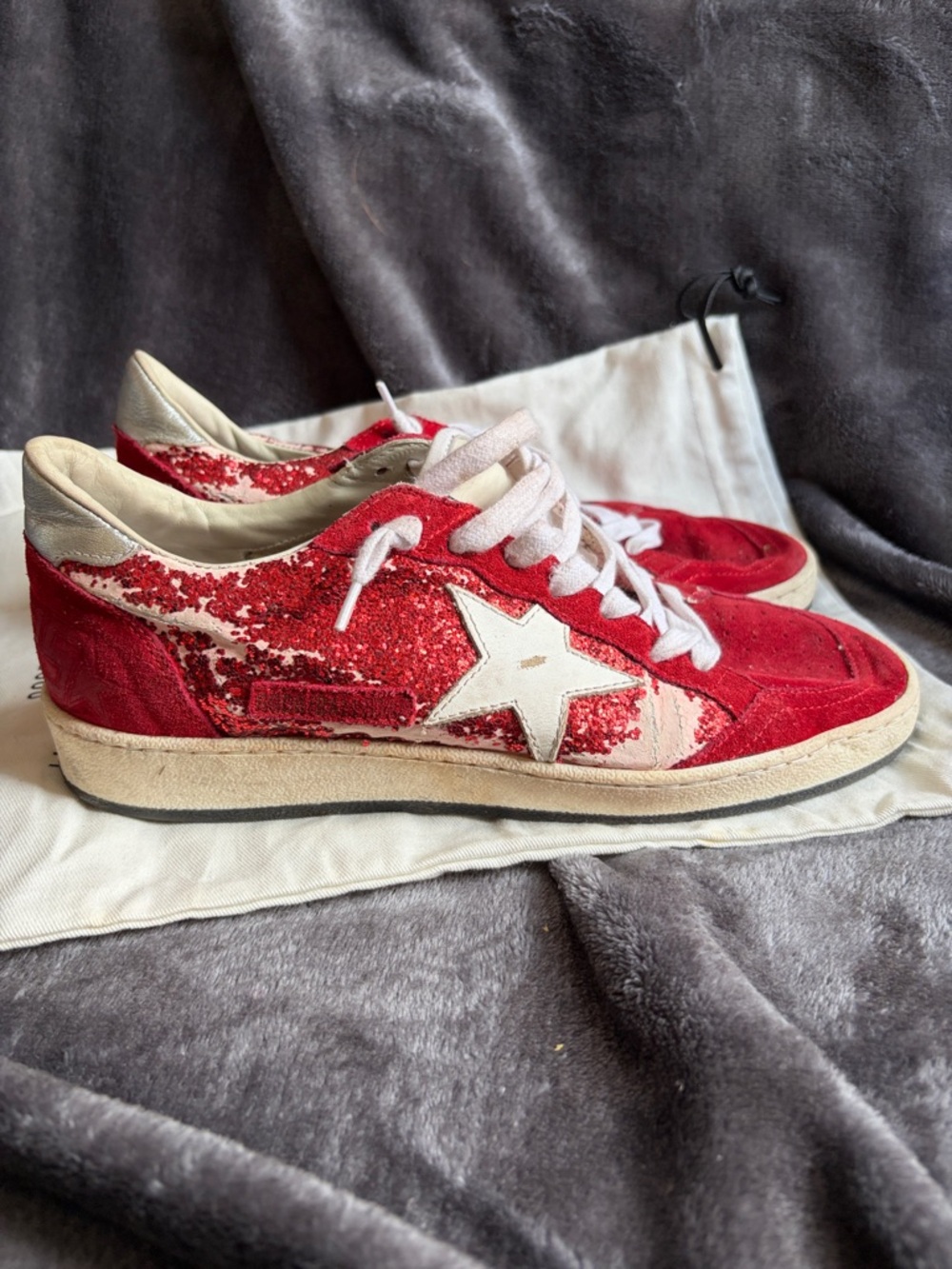 GOLDEN GOOSE red sparkle BALLSTAR